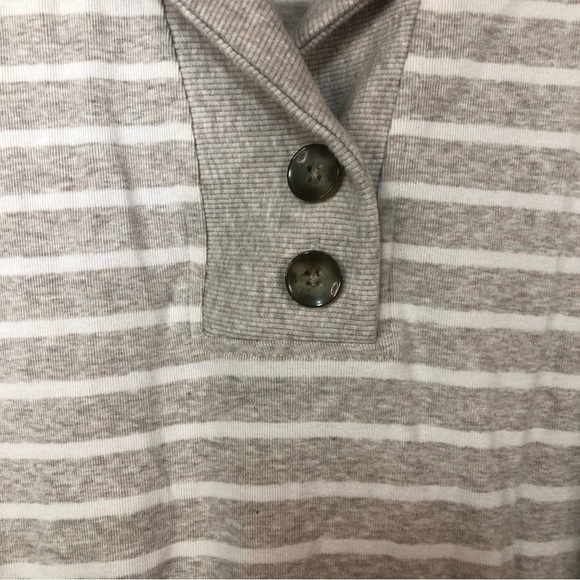 Banana Republic Women’s Top Shawl Collar Front Pockets Stripes Neutral - Picture 5 of 9